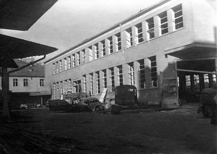 Даммштрассе, автосборочный завод Opel со двора, 1941 год (в районе бывшего завода «Микродвигатель»)