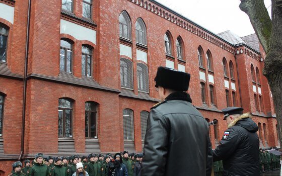 В Гусеве продолжается модернизация инфраструктуры военного городка