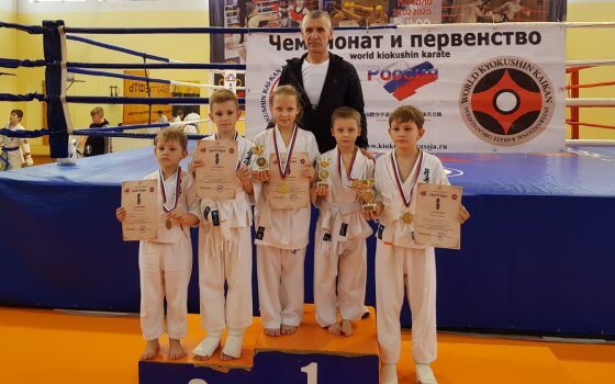 Гусевские каратисты приняли участие в учебных боях за «Кубок новичка»