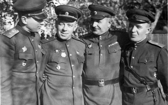 Член военного совета 11-й гвардейской армии генерал танковых войск Куликов Петр Николаевич