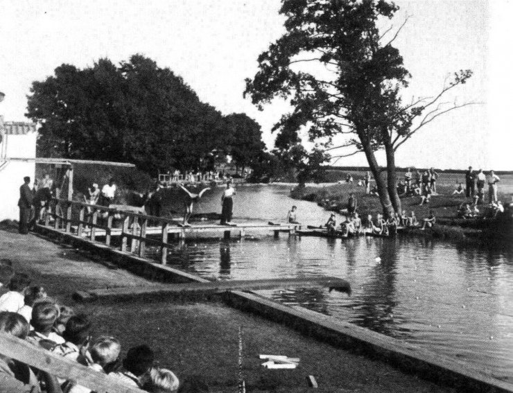 Тракенерштрассе, 1930 год