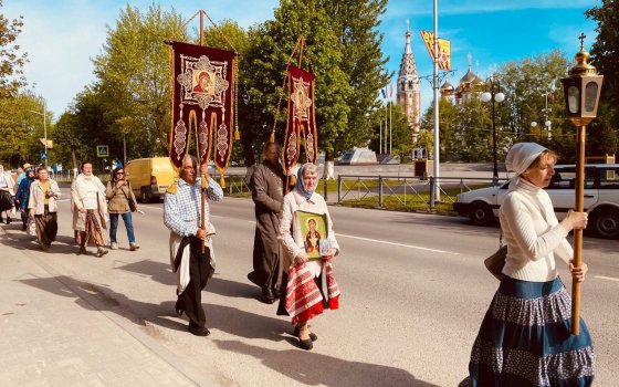 В Гусеве прошел традиционный крестный ход вокруг города