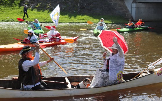 В Гусеве состоялся первый водный парад среди предприятий города