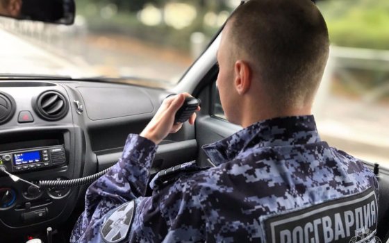 В Гусеве росгвардейцы задержали мужчину, пытавшегося совершить кражу на АЗС