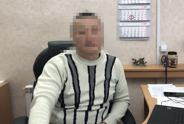 Директор гусевской спортивной школы вымогал и присваивал премии своих подчинённых