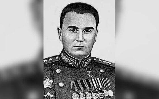 Командующий артиллерией 3-го Белорусского фронта Барсуков Михаил  Михайлович