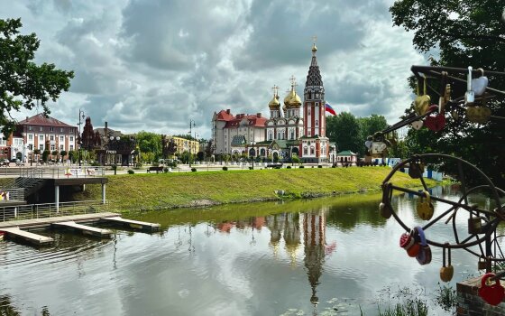 В Гусеве прохожие спасли рыбака, которого уносила река