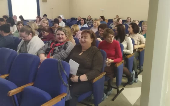 Сегодня в актовом зале ДШИ администрация и фонд поддержки бизнеса провели семинар для предпринимателей