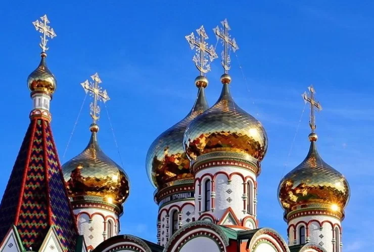 Расписание рождественских богослужений в Свято-Успенском храме и в храме Всех Святых