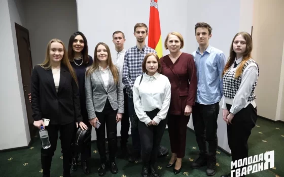 Молодогвардейцы города Гусев приняли участие в заседании Молодёжного парламента региона