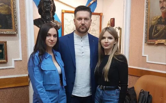 Песня нашей землячки попала в плейлист радио «КП» для марафона на 8 мая