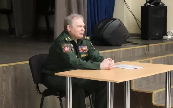 Вчера на собрании совета депутатов избрали почётного гражданина города