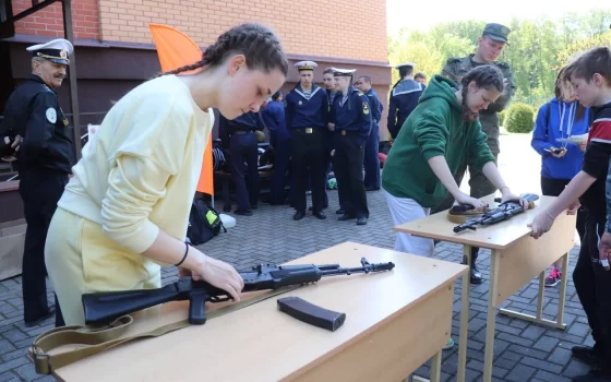 В Гусеве прошел муниципальный этап Всероссийской военно-спортивной игры «Победа»
