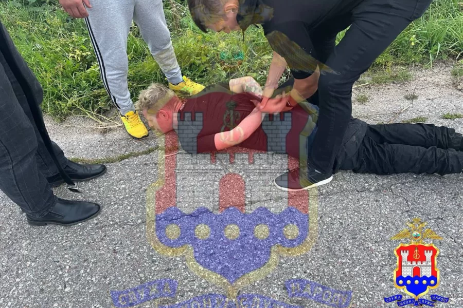 Полицейские задержали водителя, сбившего двоих детей и скрывшегося с места ДТП