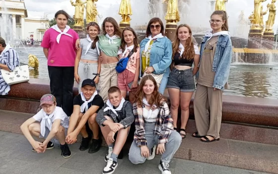 Школьники Гусева знакомятся с Москвой