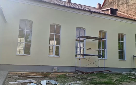 Ремонт спортивного зала в школе № 1 подходит к завершению