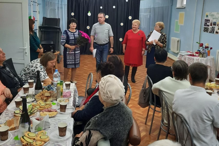 В Гусеве активистам общества слепых вручили грамоты и благодарственные письма