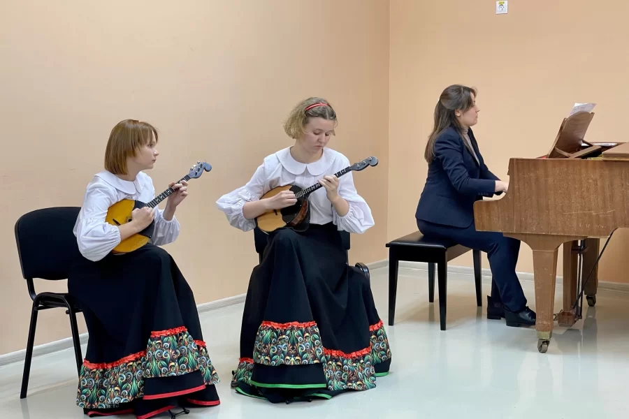 В нашем городе прошёл VIII Международный конкурс детского творчества «Времена года в Гусеве»