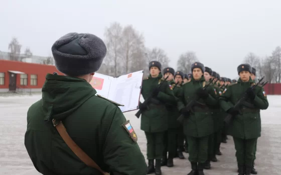 В Гусеве прошла присяга осенних призывников