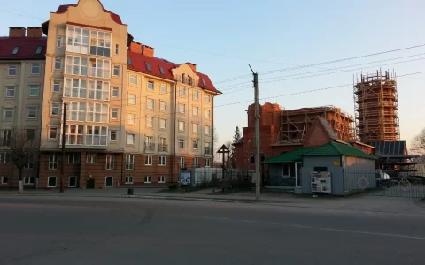 Закат над храмом