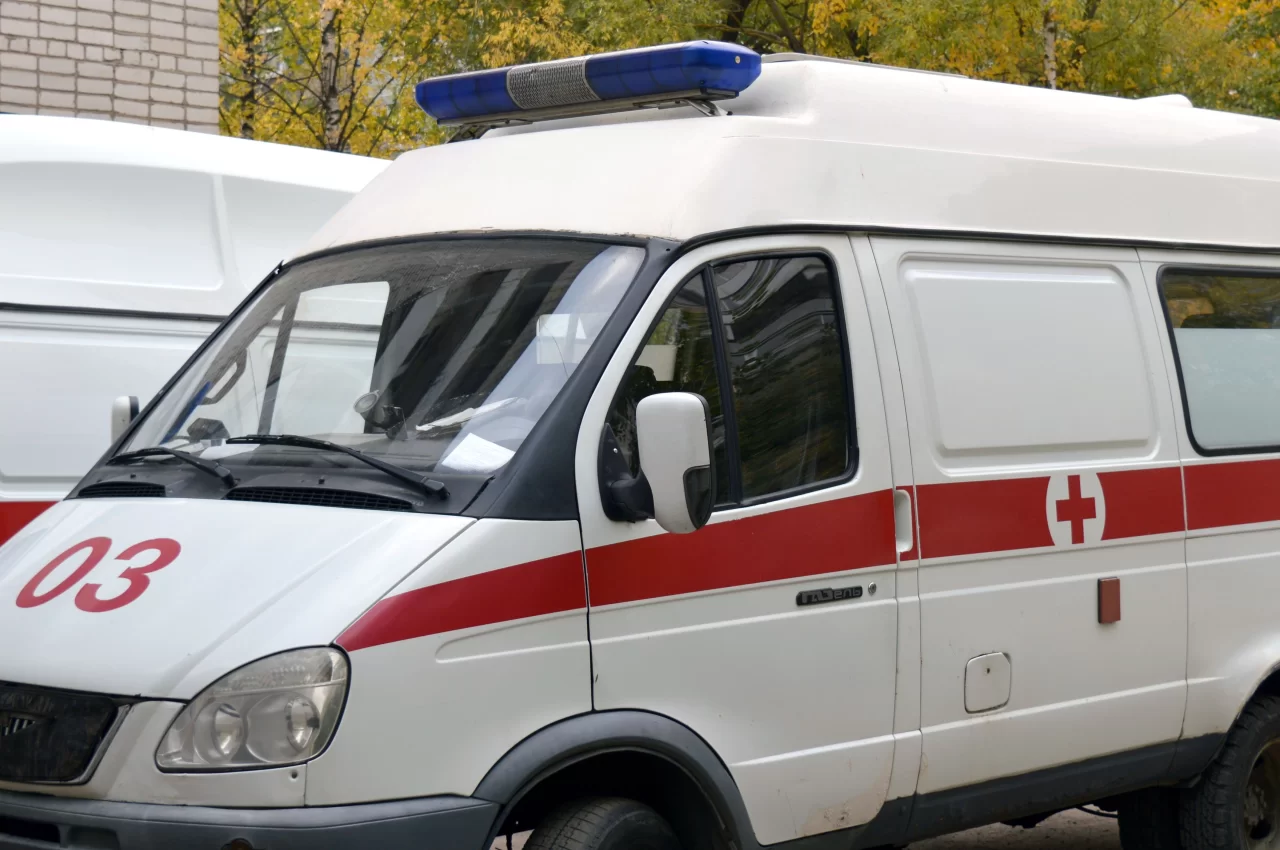В Гусеве больной шизофренией напал на фельдшера скорой помощи