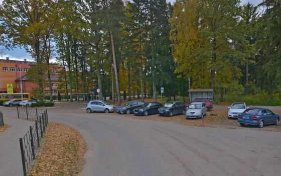 В Гусеве рассматривают возможность строительства парковки у третьей школы