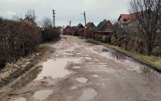 Ямочный ремонт дороги в Гусеве на Луговой проведут в июне