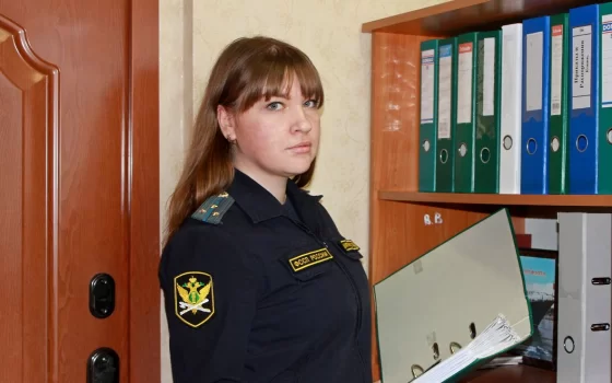 Приставы убедили отца найти работу, чтобы погасить задолженность
