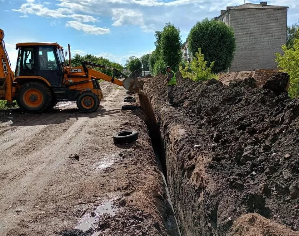 В Гусеве на нескольких участках проходит реконструкция водопроводной сети