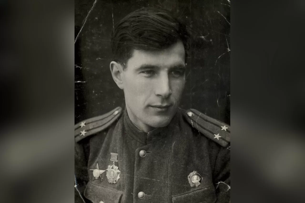 Герой Советского Союза Алексей Анисимович Булахов: от тракториста до командира гвардейского полка