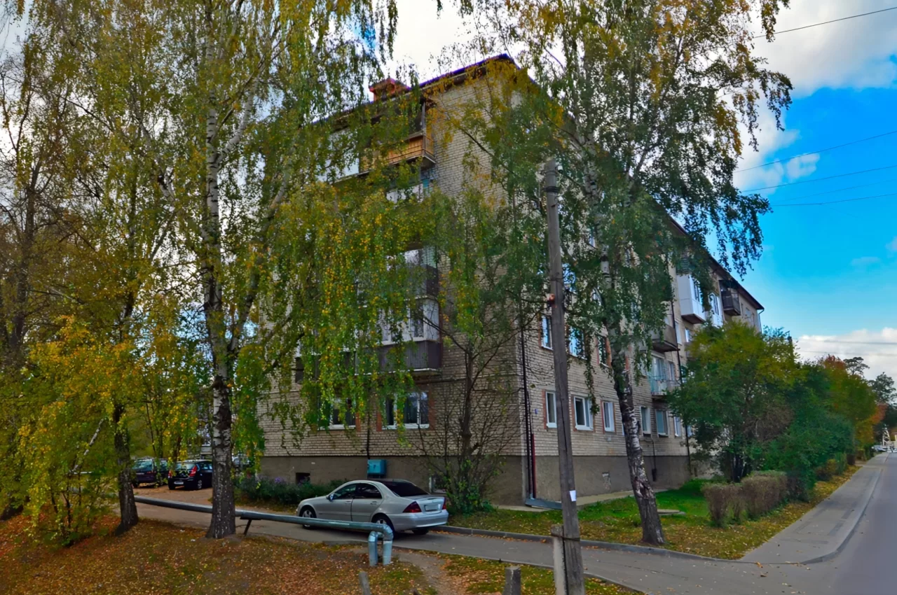 В Гусеве по результатам экспертизы демонтировали детскую площадку на Советской