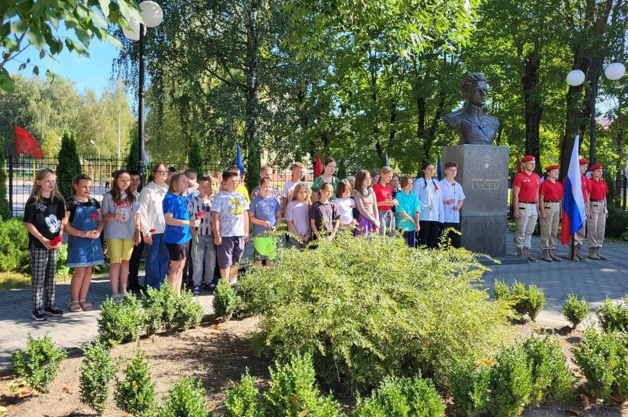 Сегодня в нашем городе вспоминают героя Советского Союза Сергея Ивановича Гусева