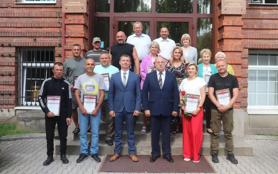 В Гусеве работников строительной отрасли поздравили с профессиональным праздником