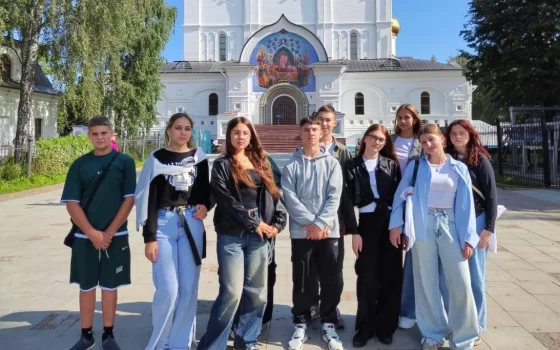Гусевские школьники путешествуют по Золотому кольцу