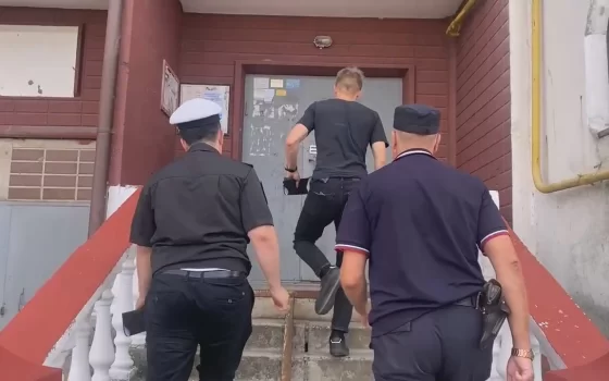 В ходе очередного рейда в Гусеве выявили пять натурализованных граждан, не вставших на воинский учёт