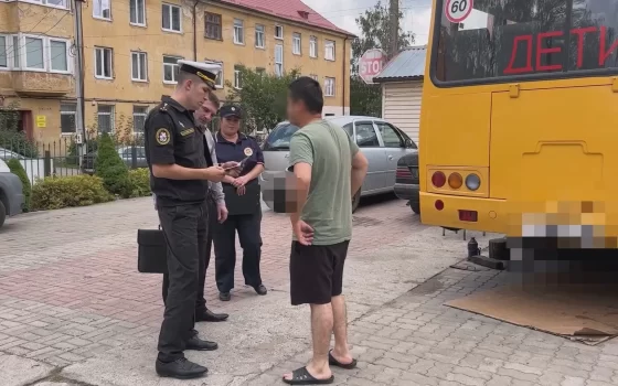 В Гусеве продолжают выявлять бывших мигрантов, не вставших на воинский учёт