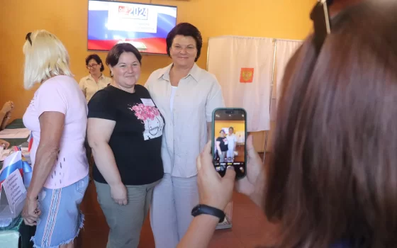 Марина Оргеева ознакомилась с работой избирательных участков в Гусевском городском округе