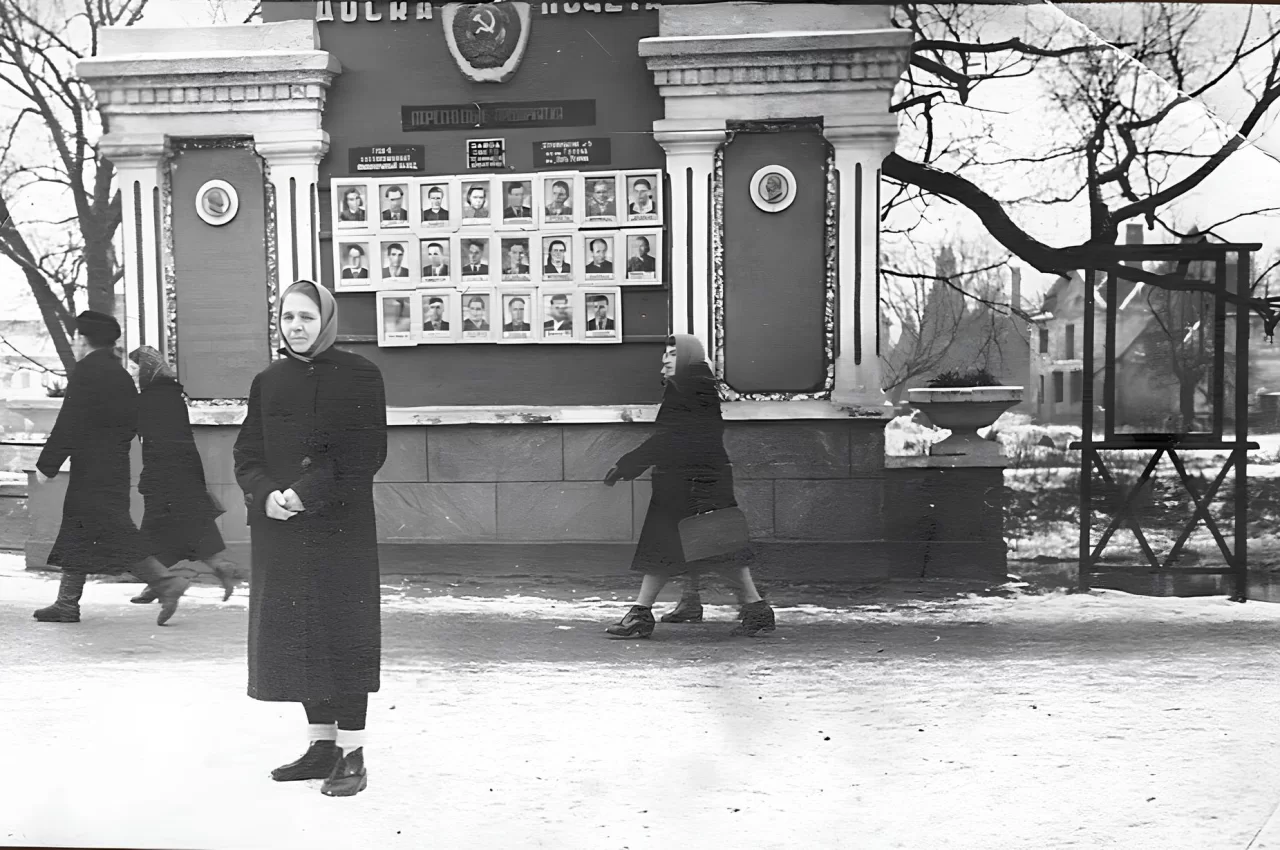 «За доблестный труд»: хроники  разгильдяйства и саботажа осени 1950 года