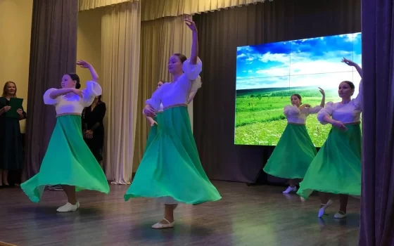 В ДШИ прошёл концерт, посвящённый Дню работника электронной промышленности