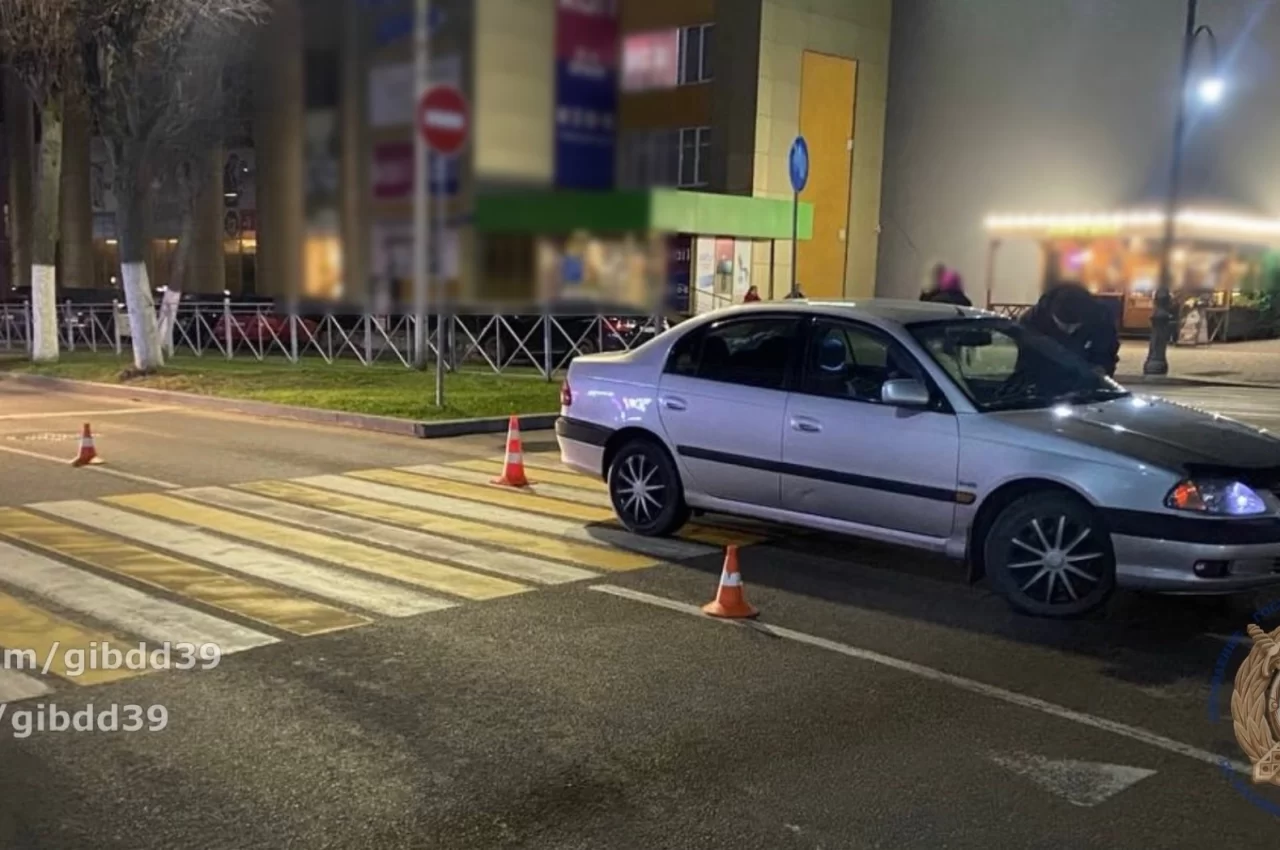 В Гусеве на проспекте Ленина на пешеходном переходе сбили пенсионера
