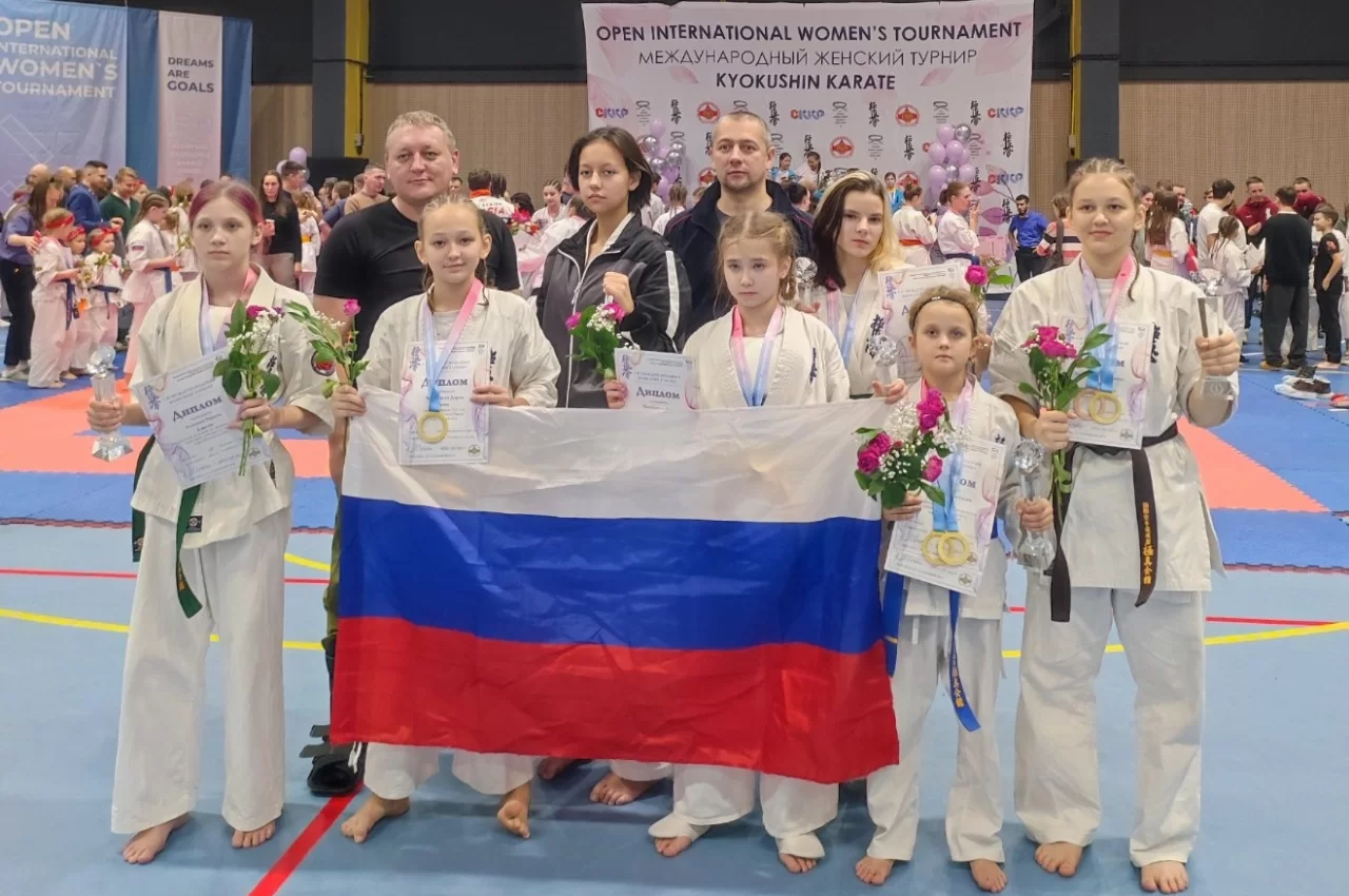 Наши спортсменки на международном женском турнире по каратэ