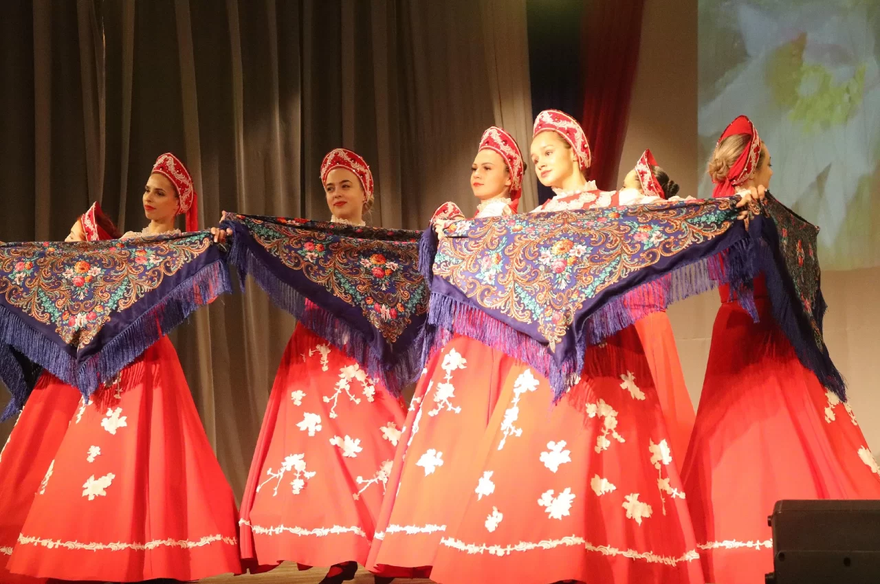 В ГДК прошёл праздничный концерт, посвященный Дню народного единства