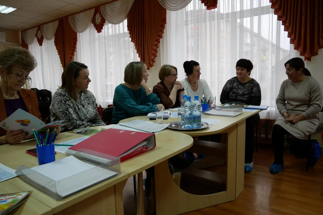 В Гусеве прошёл круглый стол на тему сотрудничества с образовательными организациями Беларуси