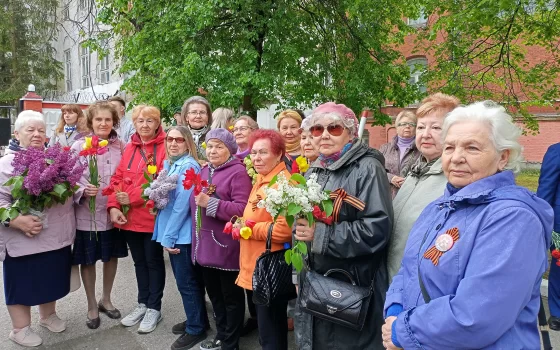 На активной волне живет городской женский клуб «Надежда» в уходящем году