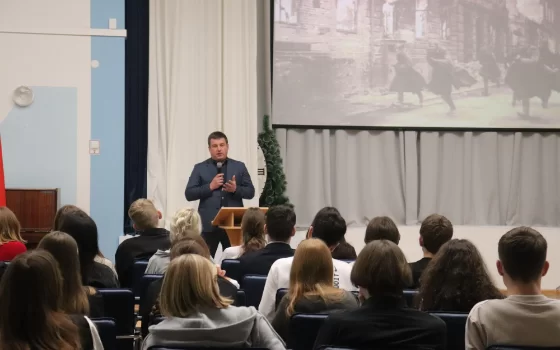 Александр Китаев рассказал школьникам о штурме Гумбиннена