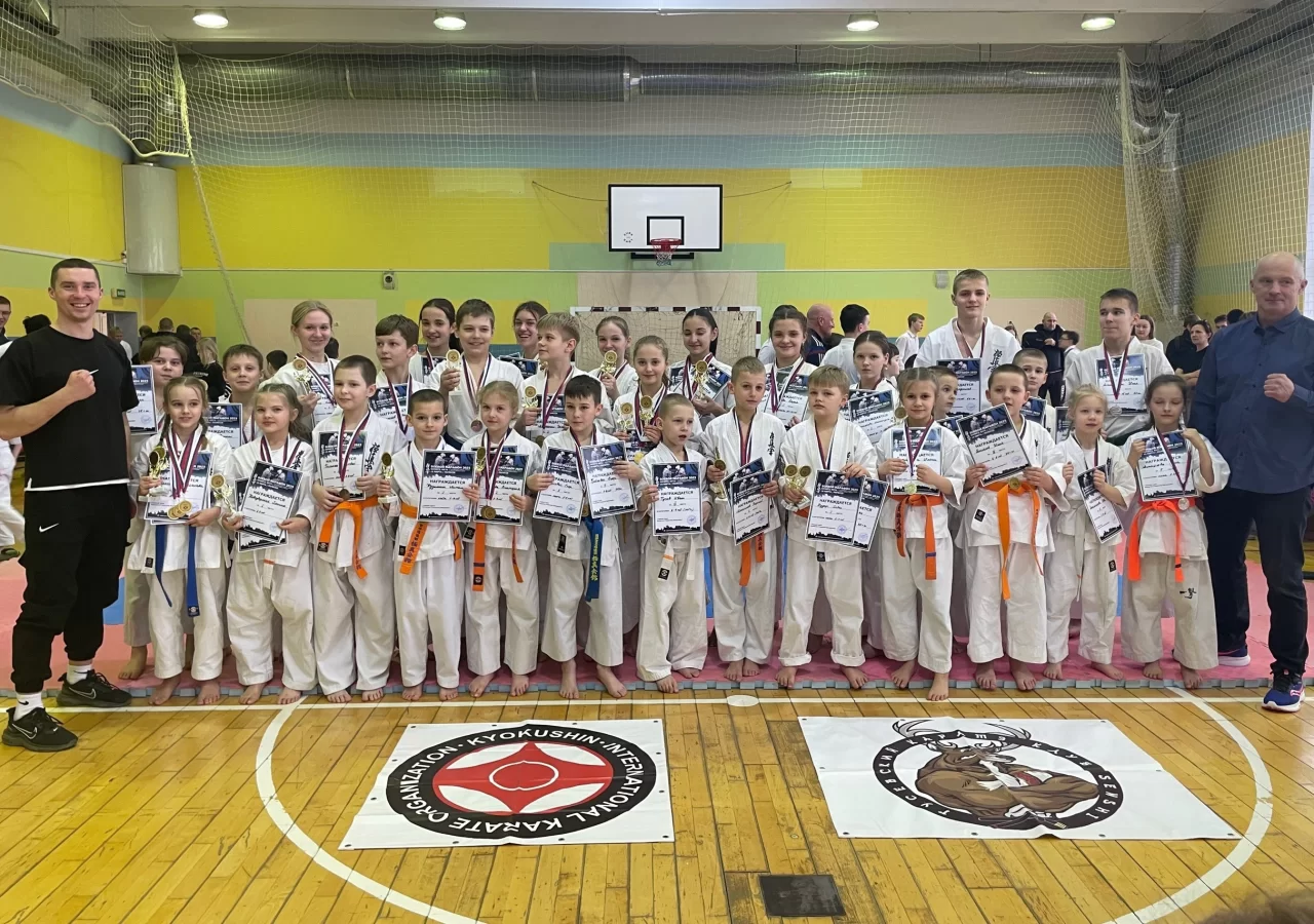 Гусевские каратисты взяли 43 призовых места на областных соревнованиях в Полесске