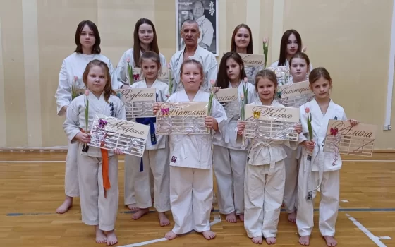 Гусевские каратисты провели праздничную тренировку