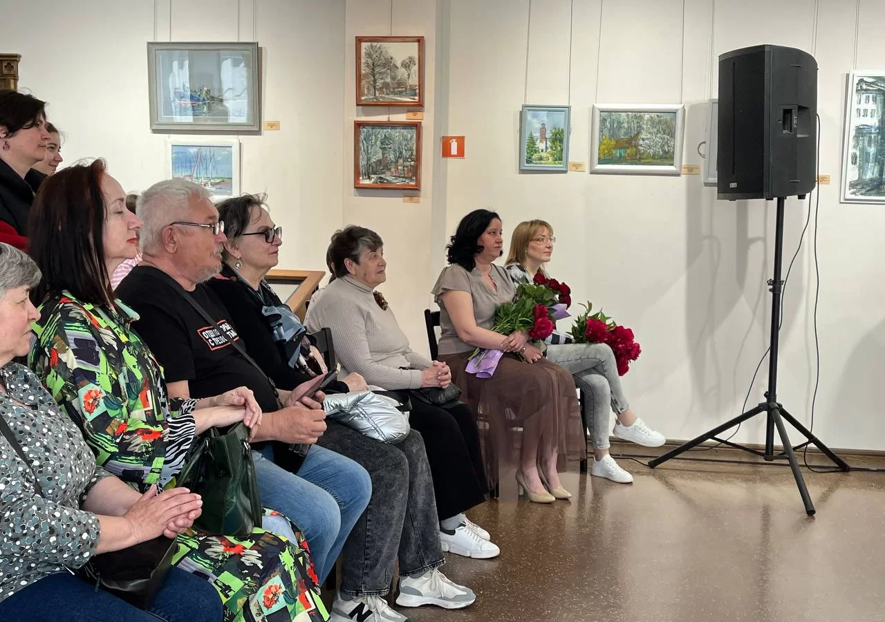 В городском музее открылась выставка «Где бывали, рисовали»