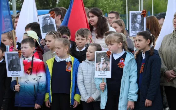 В гусевских школах и детских садах прошла акция «Бессмертный полк»