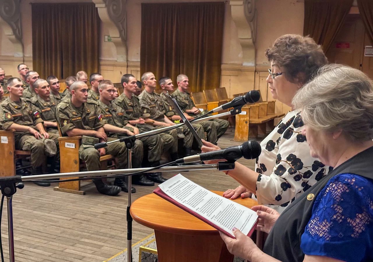 В Гусеве военнослужащим рассказали о героических страницах русской военной истории